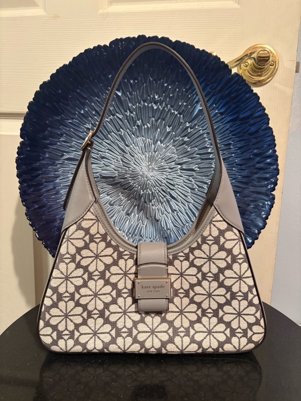 Kate Spade Flower Jacquard Nouveau Shoulder Bag- Like New